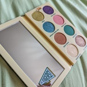 MAC Stranger Things eyeshadow palette